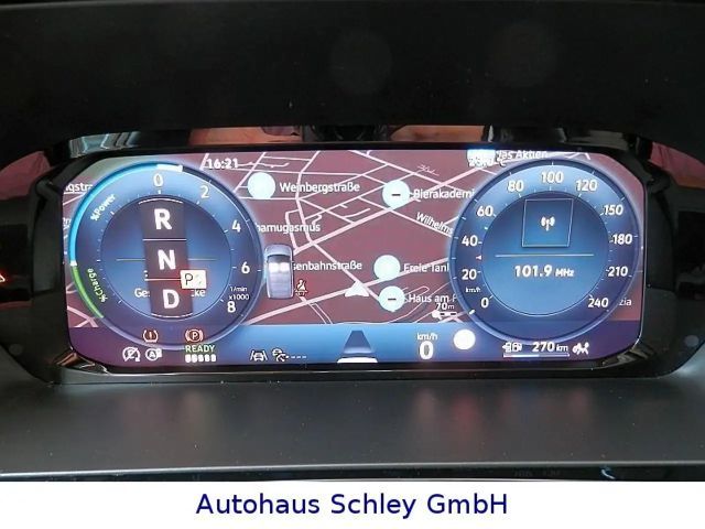 Ford Grand Tourneo