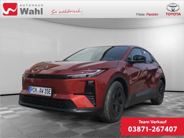 Toyota C-HR+