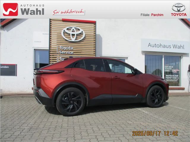 Toyota C-HR+
