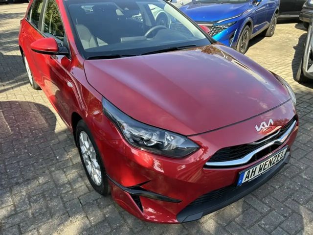 Kia Ceed / cee'd