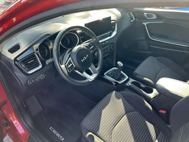 Kia Ceed / cee'd