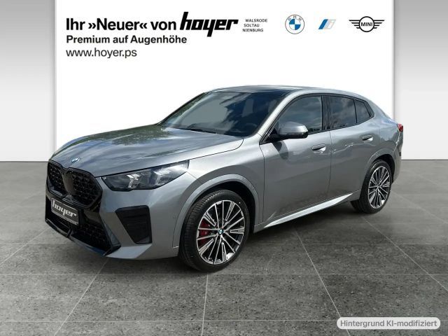 BMW X2 xDrive20d M Sportpaket Pro AHK Pano HUD Iconic Glo 2026 Diesel