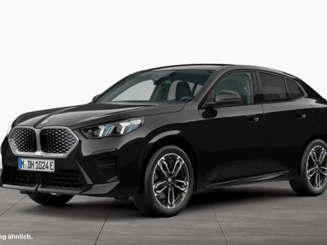 BMW iX2 xDrive30 M Sportpaket Head-Up HK HiFi DAB 2026 Elektrisch