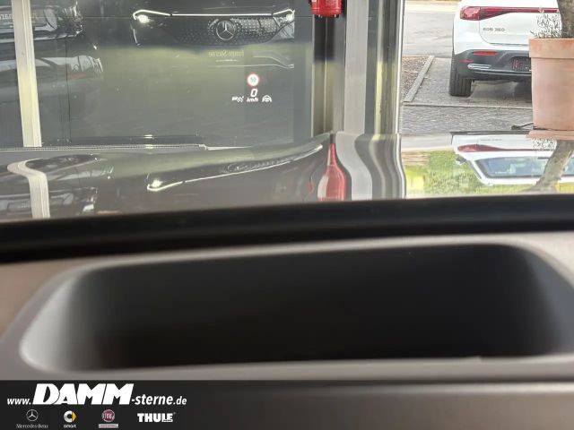 Mercedes-Benz EQB 350