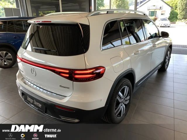 Mercedes-Benz EQB 300