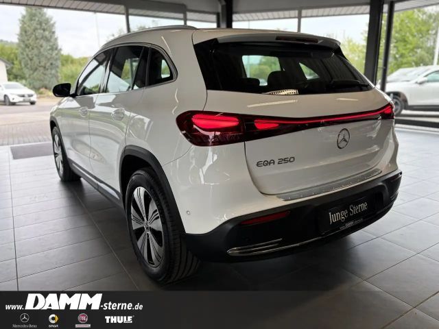 Mercedes-Benz EQA 250