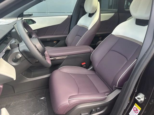 Mazda CX-6e