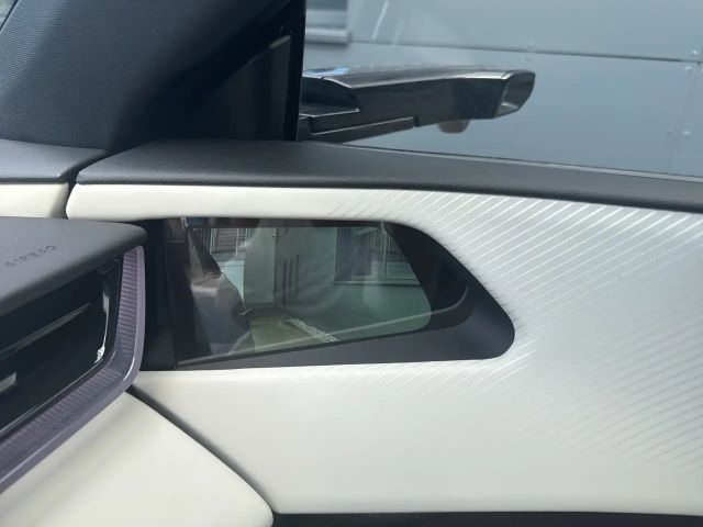 Mazda CX-6e