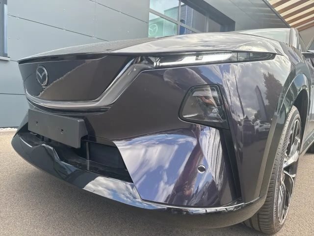 Mazda CX-6e