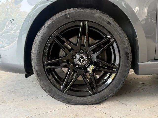 Mercedes-Benz V 250