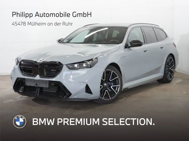 BMW M5 Touring AHK B&W Adapt.LED DA-Prof PA+ 2026 Hybride / Benzine