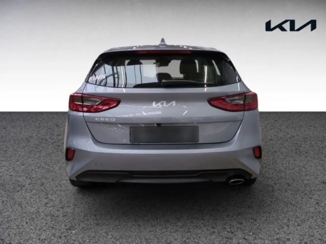 Kia Ceed / cee'd