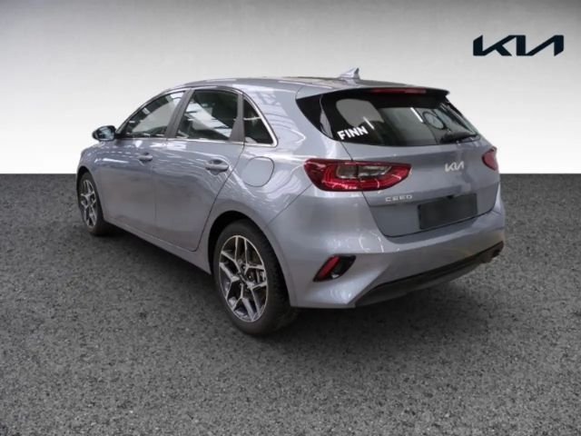 Kia Ceed / cee'd