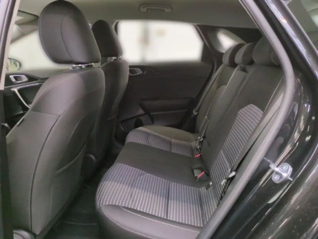 Kia Ceed / cee'd