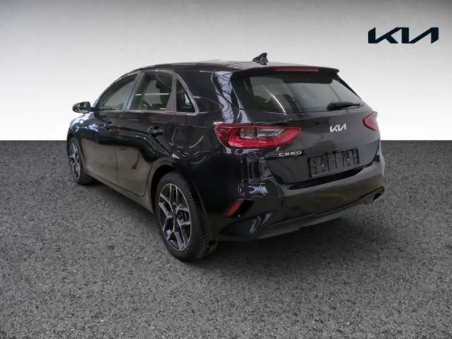 Kia Ceed / cee'd