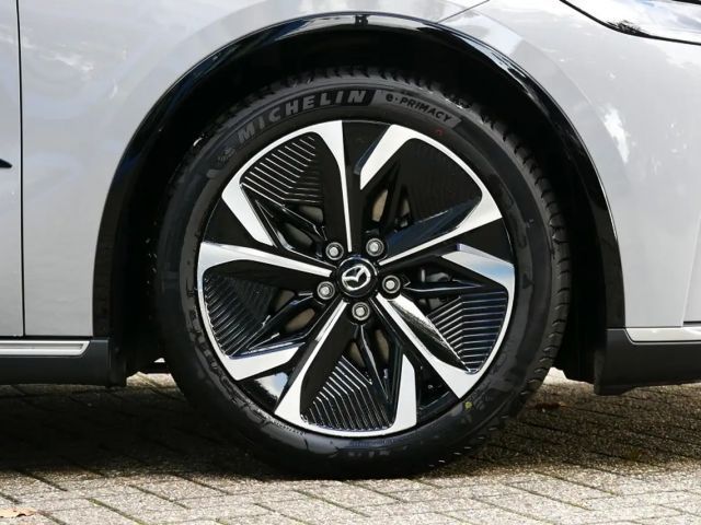 Mazda 6e