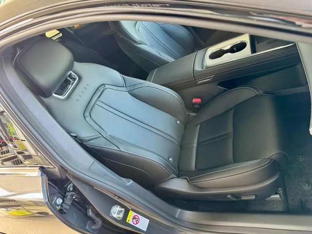 Mazda 6e