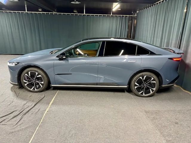Mazda 6e