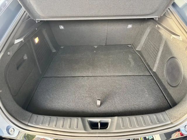 Mazda 6e