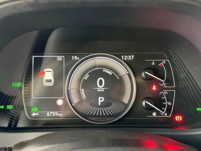 Lexus UX 250h