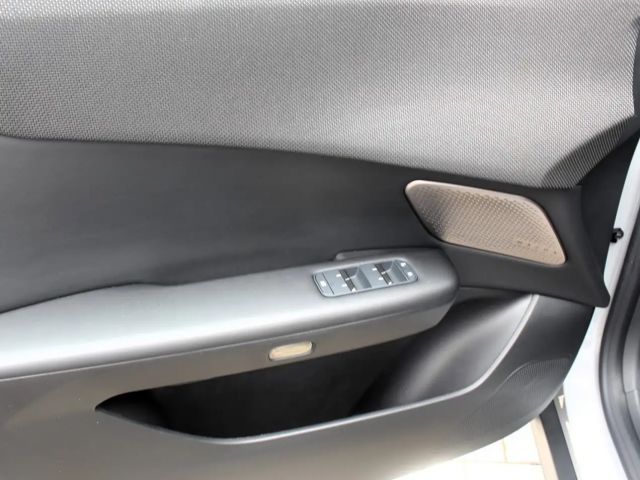 Mazda CX-6e