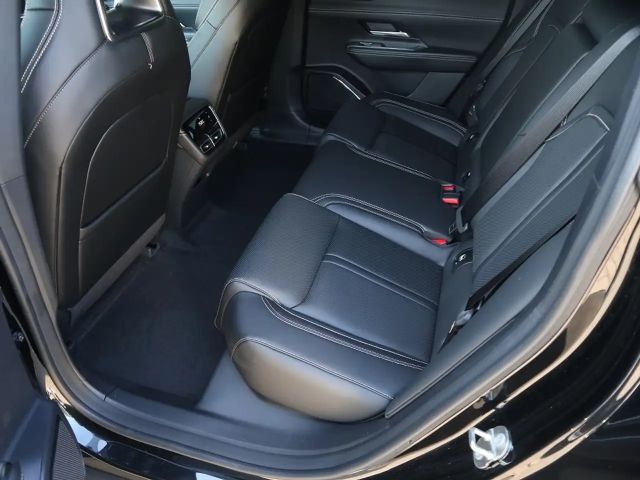 Mazda 6e