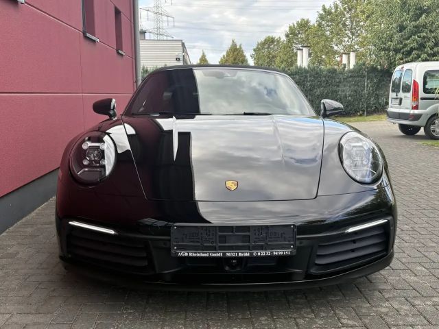 Porsche 992