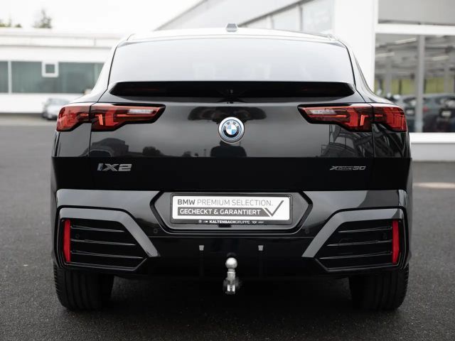 BMW iX2