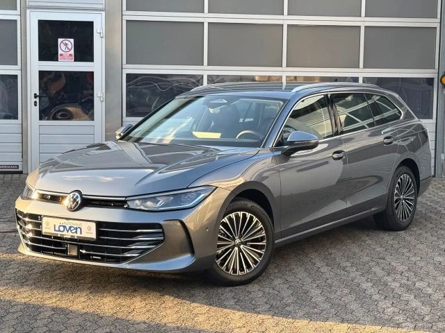 Volkswagen Passat 1.5 eTSI DSG Elegance|AHK|NaviPro|Headup 2026 Benzine