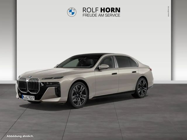 BMW 740 d xDrive M Sportpaket SkyLounge HeadUp 360° 2025 Diesel