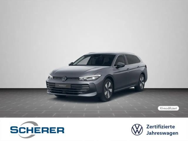 Volkswagen Passat Variant Passat Business 1.5 eTSI DSG 360° Kamera AHK IQ. 2026 Benzine