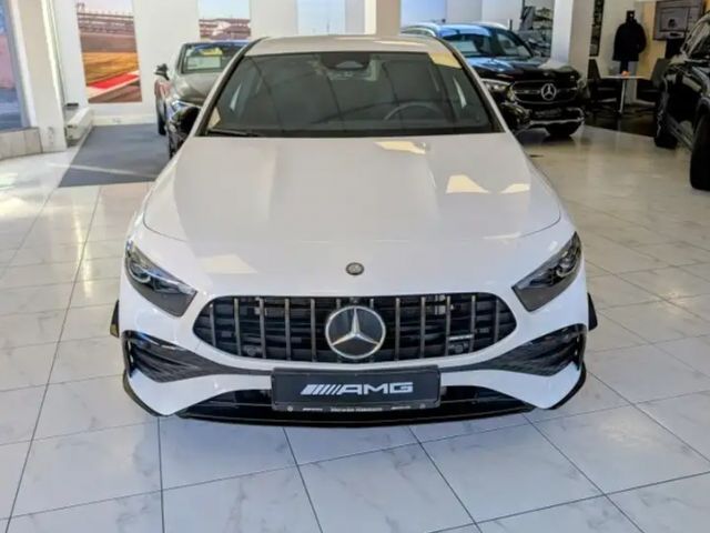 Mercedes-Benz A 35 AMG