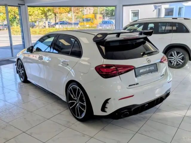 Mercedes-Benz A 35 AMG