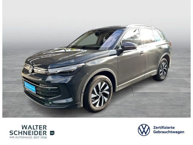 Volkswagen Tiguan 2.0 TDI DSG 4Motion Life Navi AHK Standhz 2024 Diesel