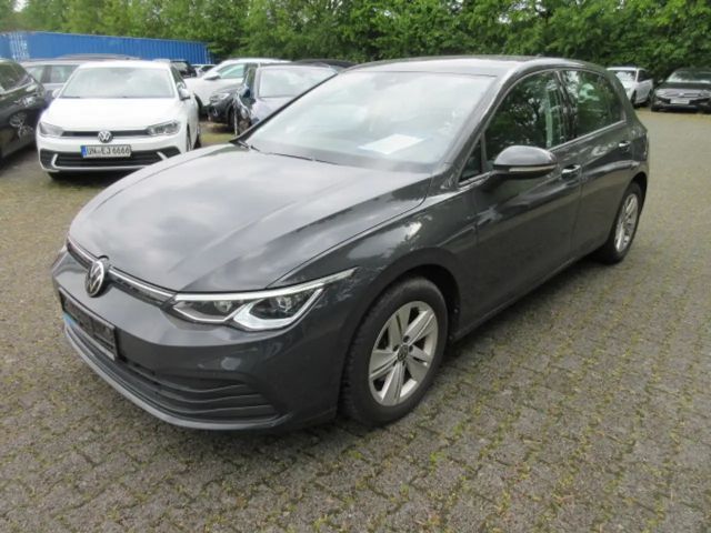 Volkswagen Golf Life 1.5 TSI NAVI KAMERA ACC LED PLUS ALU APS SITZHEIZUNG CLIMATRONIC 2022 Benzine