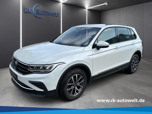 Volkswagen Tiguan Life 2.0 TDI DSG AHK Navi EasyOpen App 2023 Diesel