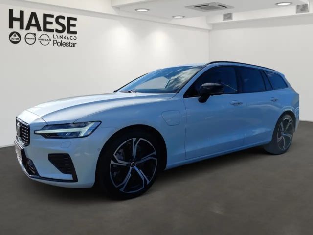 Volvo V60 T6 Plus Dark Plug-In Hybrid AWD HUD StandHZG Digit 2026 Hybride / Benzine