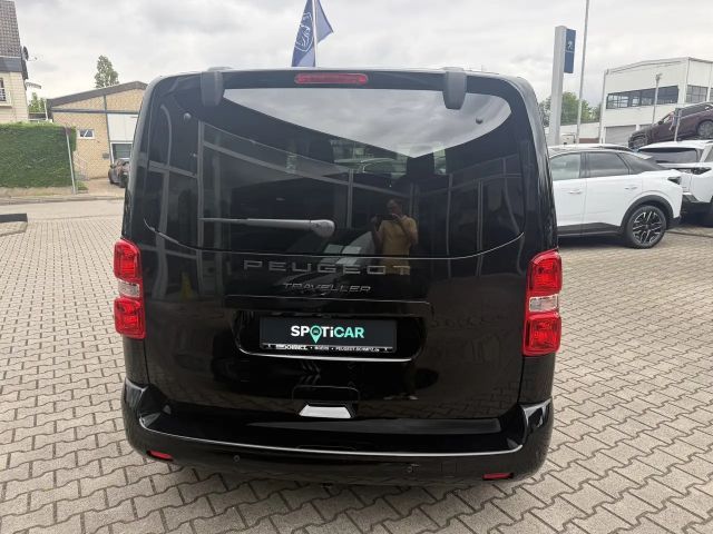 Peugeot Traveller