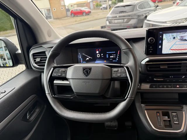 Peugeot Traveller