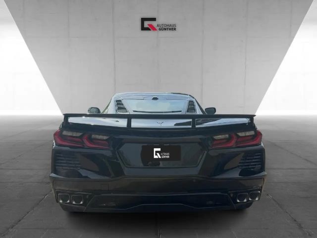 Corvette C8