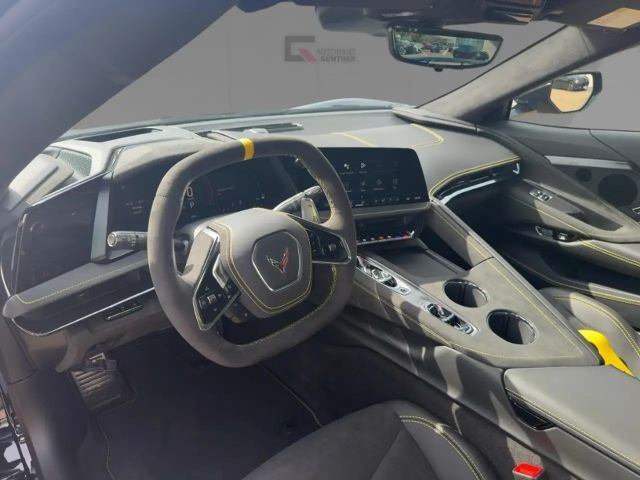 Corvette C8