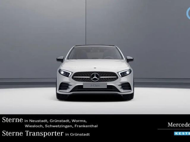 Mercedes-Benz A 200 AMG*NIGHT*KAMERA*PANO*SHZ*MULTIBEAM AMG Line Pano.-Dach/Autom./Klima/LED/Park-Assist./Advanced Soundsystem/Sitzhzg. 2023 Benzine