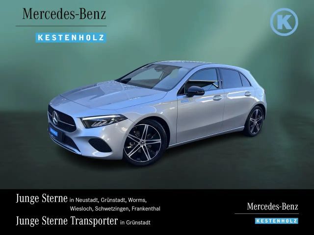 Mercedes-Benz A 200 A 200 Progressive/Navi/Distronic/Keyless-Go/Klima 2026 Benzine