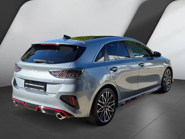 Kia Ceed / cee'd
