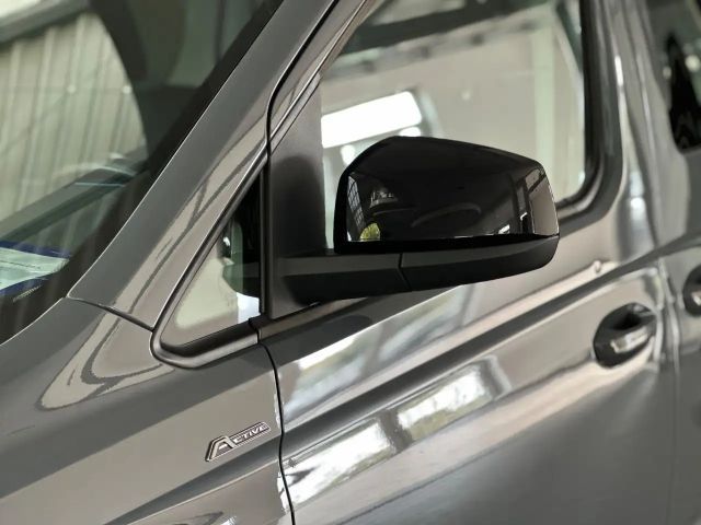 Ford Grand Tourneo