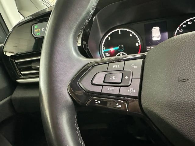 Ford Grand Tourneo