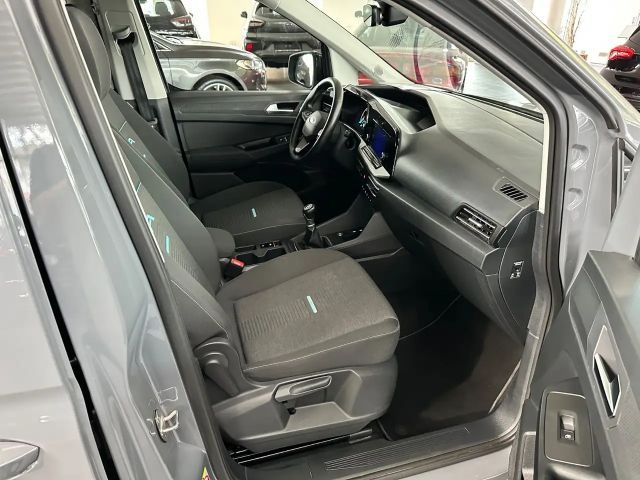 Ford Grand Tourneo