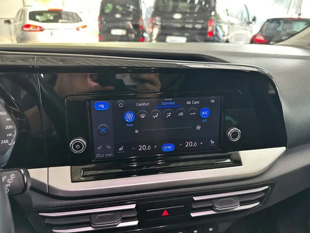 Ford Grand Tourneo