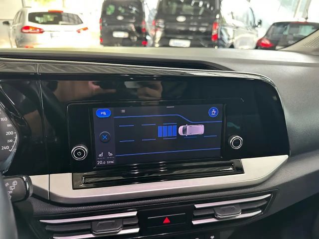 Ford Grand Tourneo
