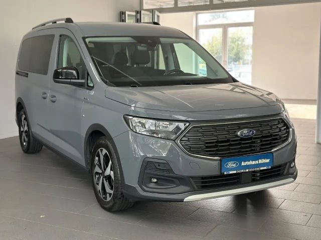 Ford Grand Tourneo